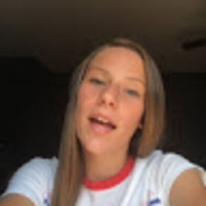 Meet your Posher, Alivia